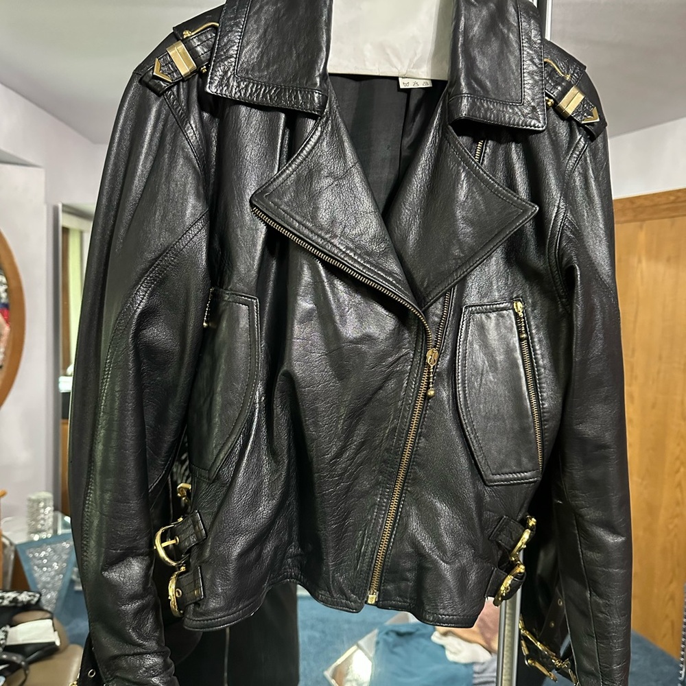 Begedore Black Leather Jacket